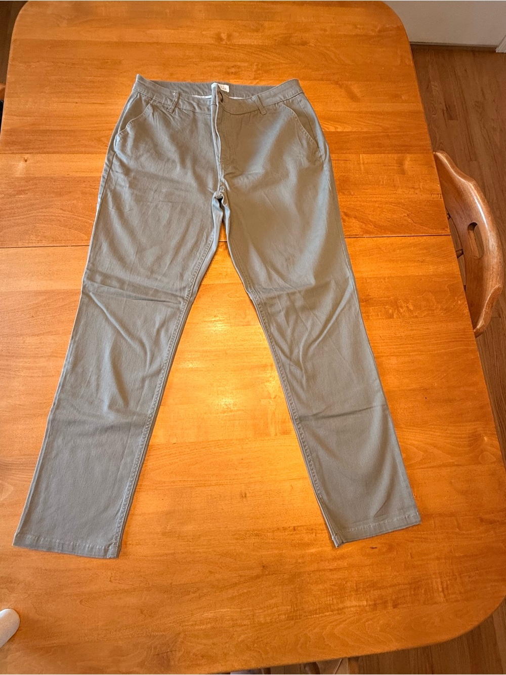 Market & Spruce Women’s Chinos in Light Gray